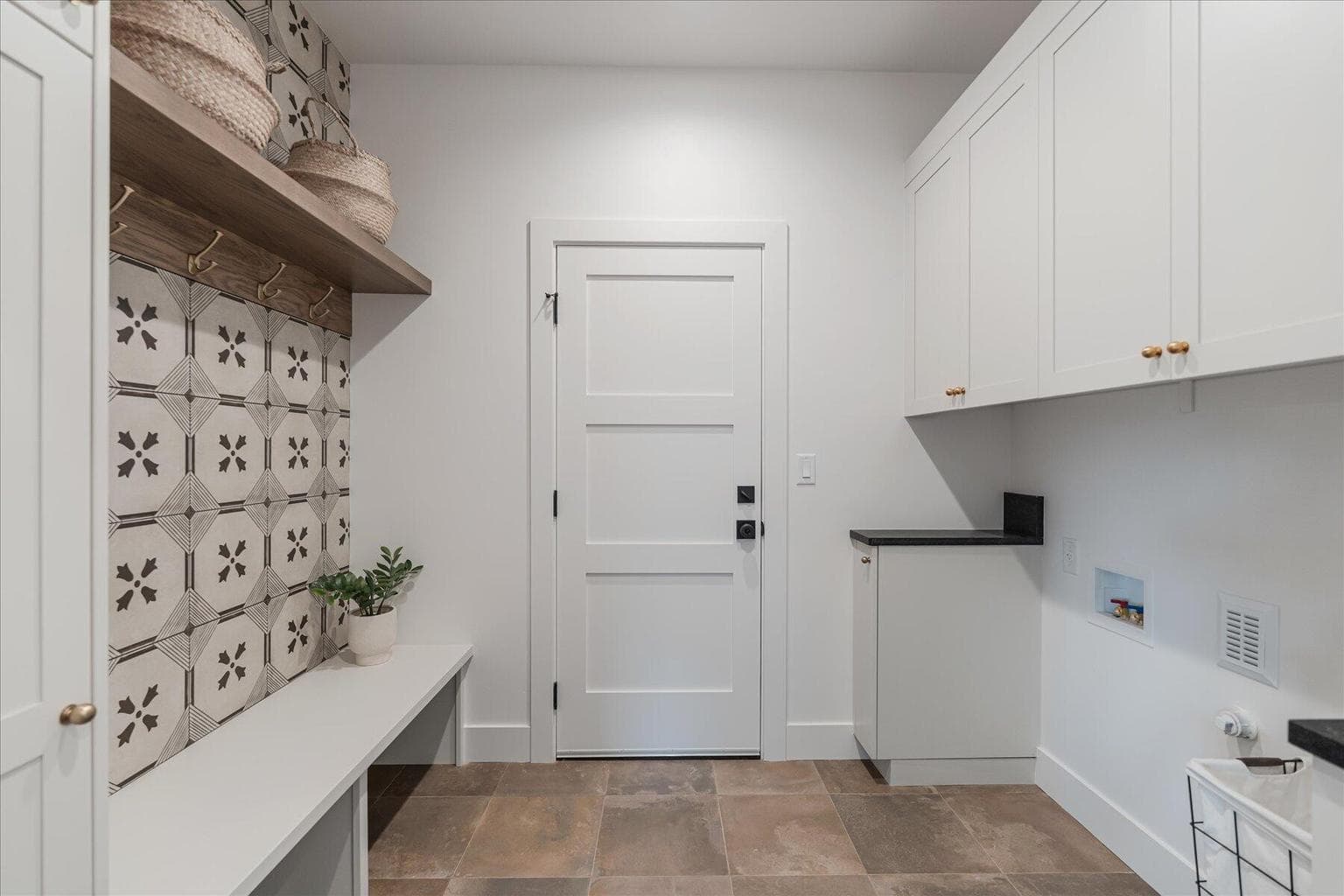 Photo of 2631 NW Waymaker Court 34 of 48