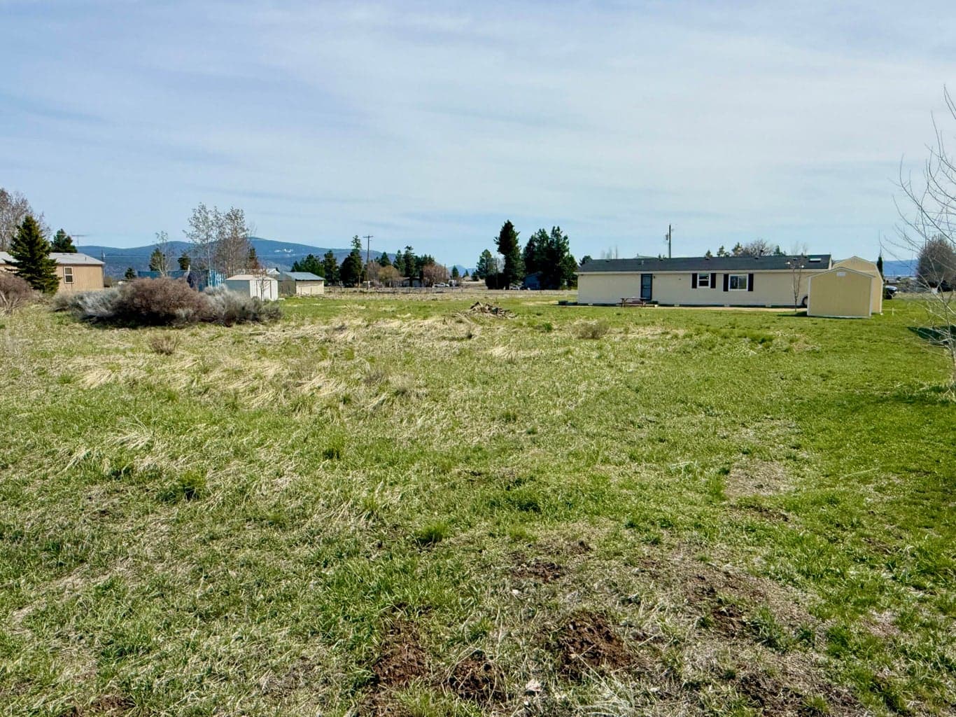 Photo of Glen Dr 4 of 11