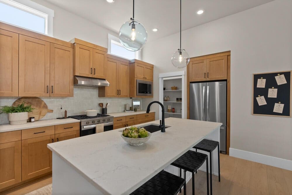 Image of like kind home kitchen. Options and colors may vary.