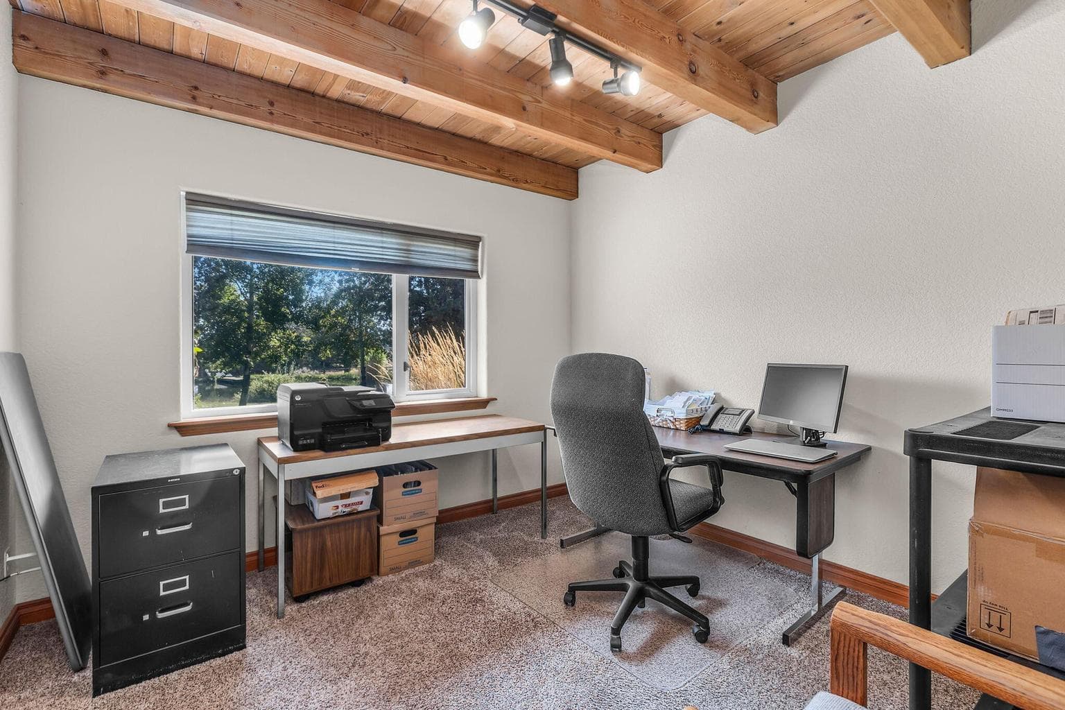 Photo of 61235 Ward Road 15 of 45