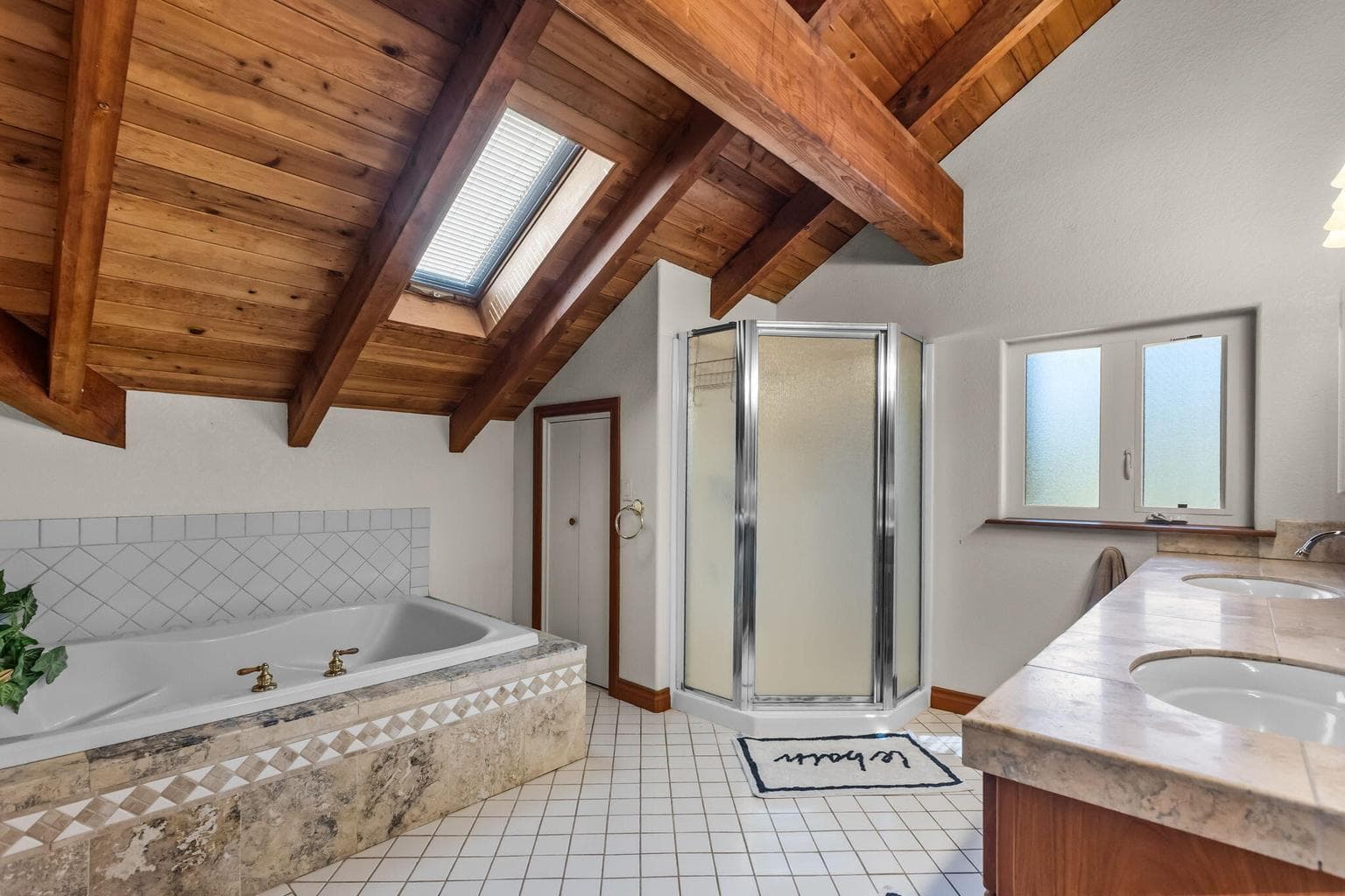 Photo of 61235 Ward Road 19 of 45