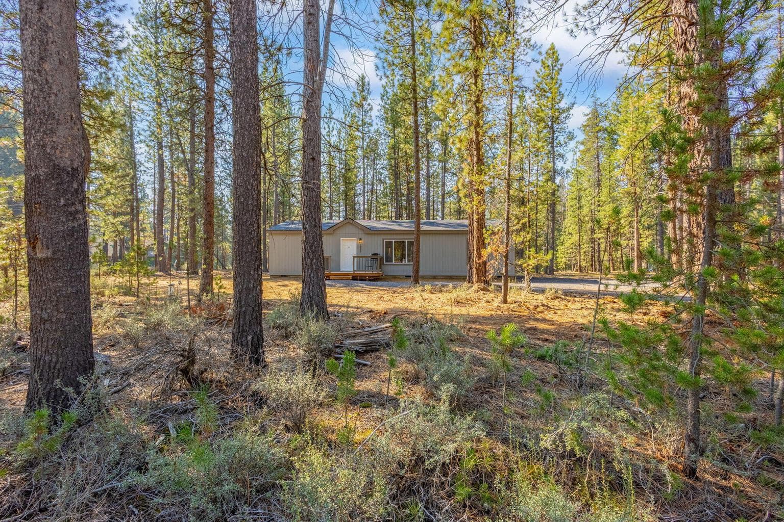 Photo of 15387 Bear Street 2 of 31