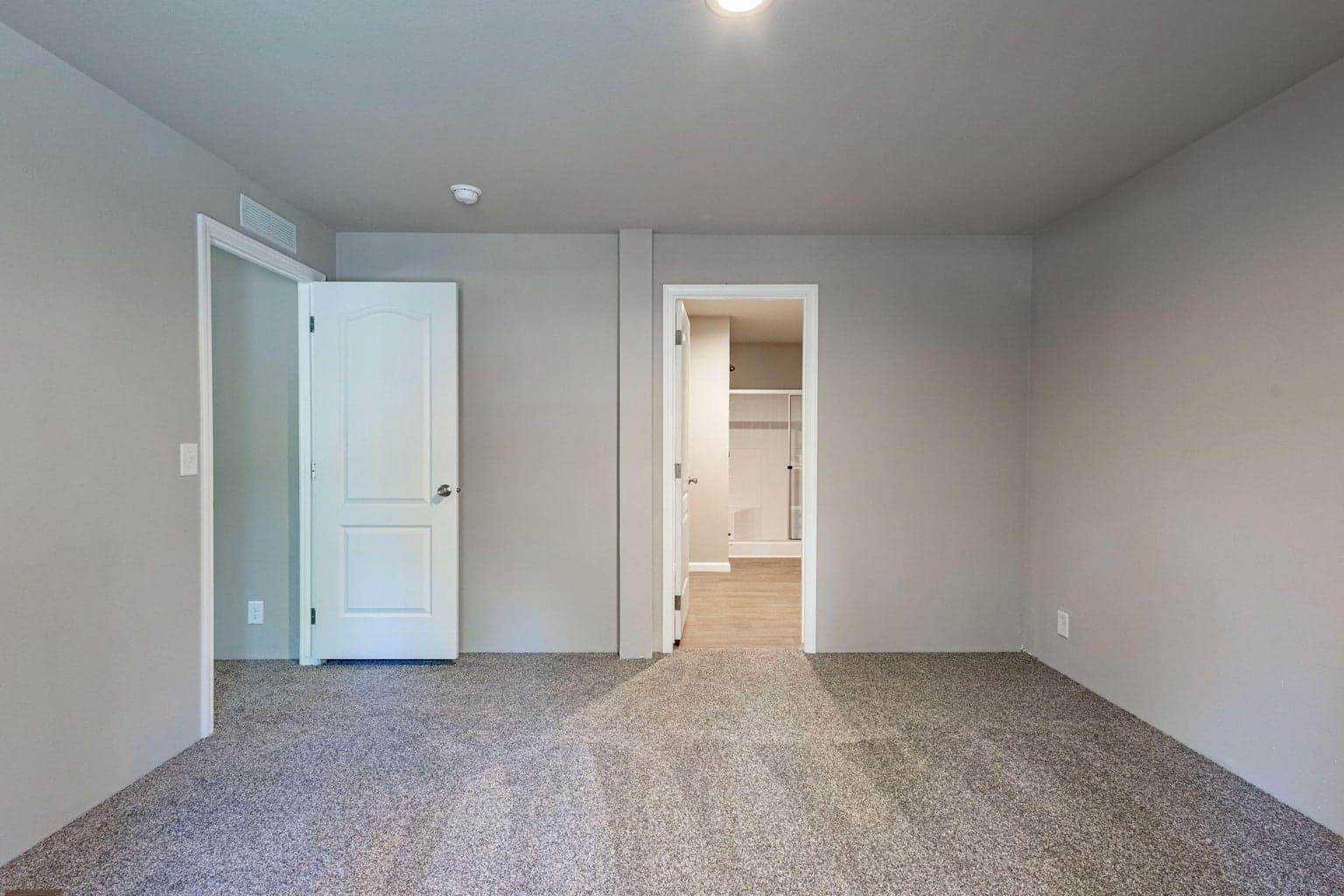 Photo of 15387 Bear Street 13 of 31