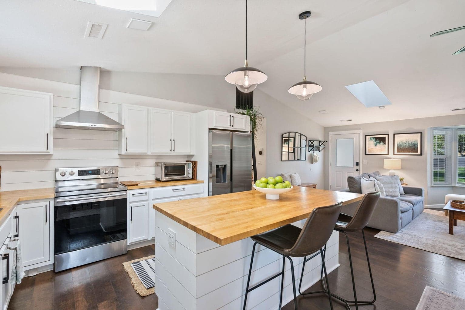 Photo of 62837 Cephus Court 12 of 46