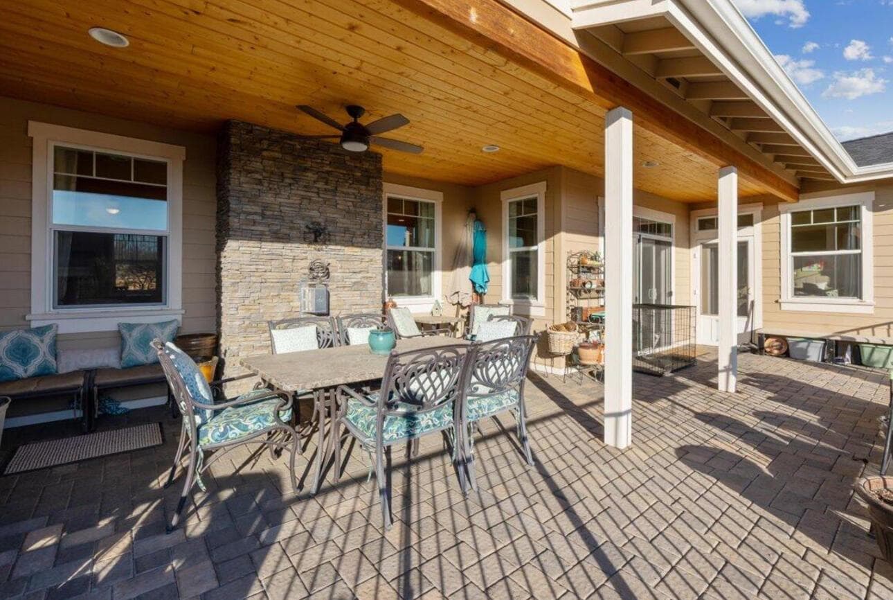 Photo of 4570 SW Yew Avenue 64 of 75