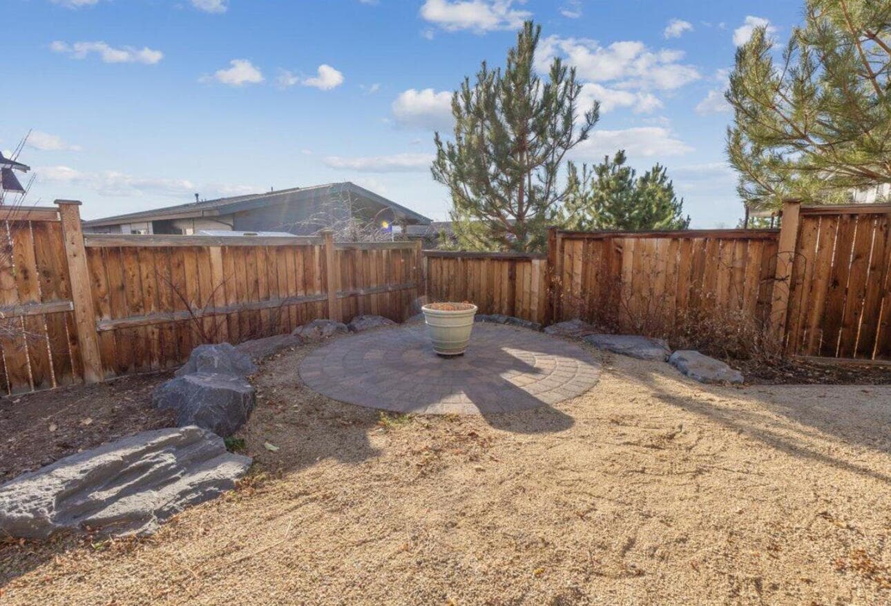 Photo of 4570 SW Yew Avenue 68 of 75