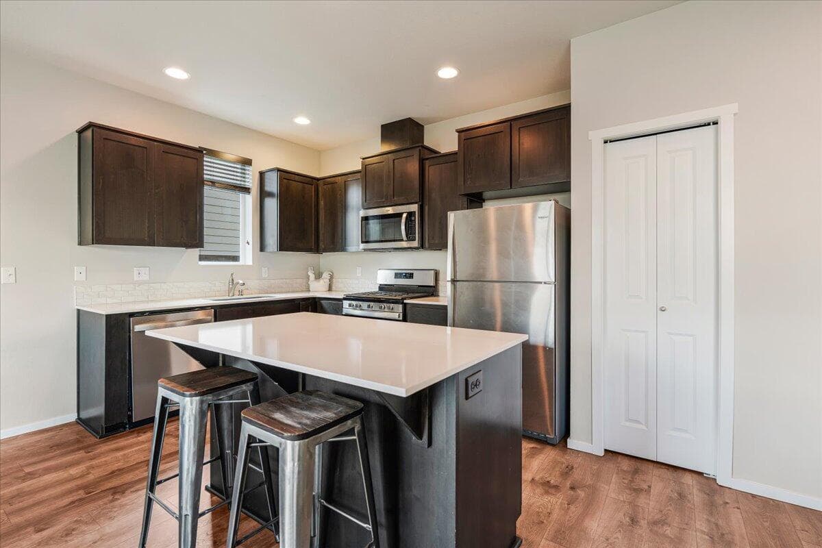 Photo of 20532 SE Evian Avenue 9 of 24
