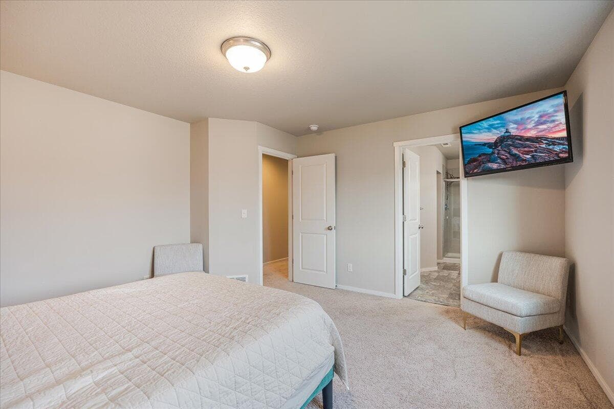 Photo of 20532 SE Evian Avenue 16 of 24