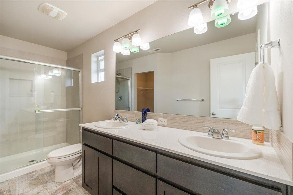 Photo of 20532 SE Evian Avenue 17 of 24