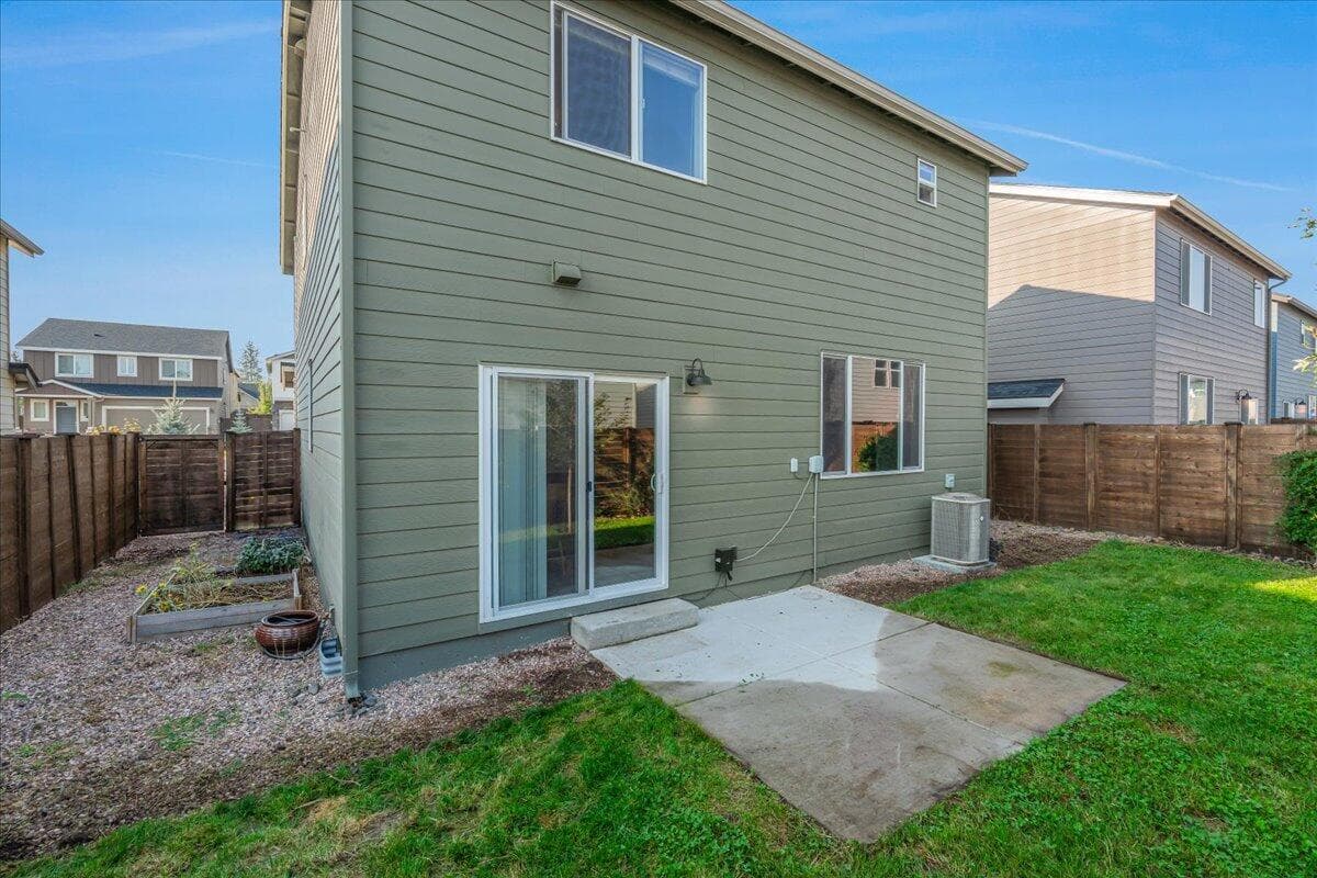 Photo of 20532 SE Evian Avenue 24 of 24