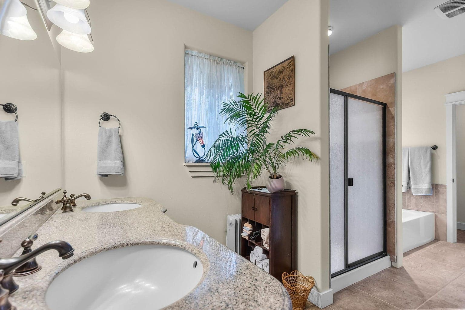 Photo of 1465 NW 19th Court 13 of 23
