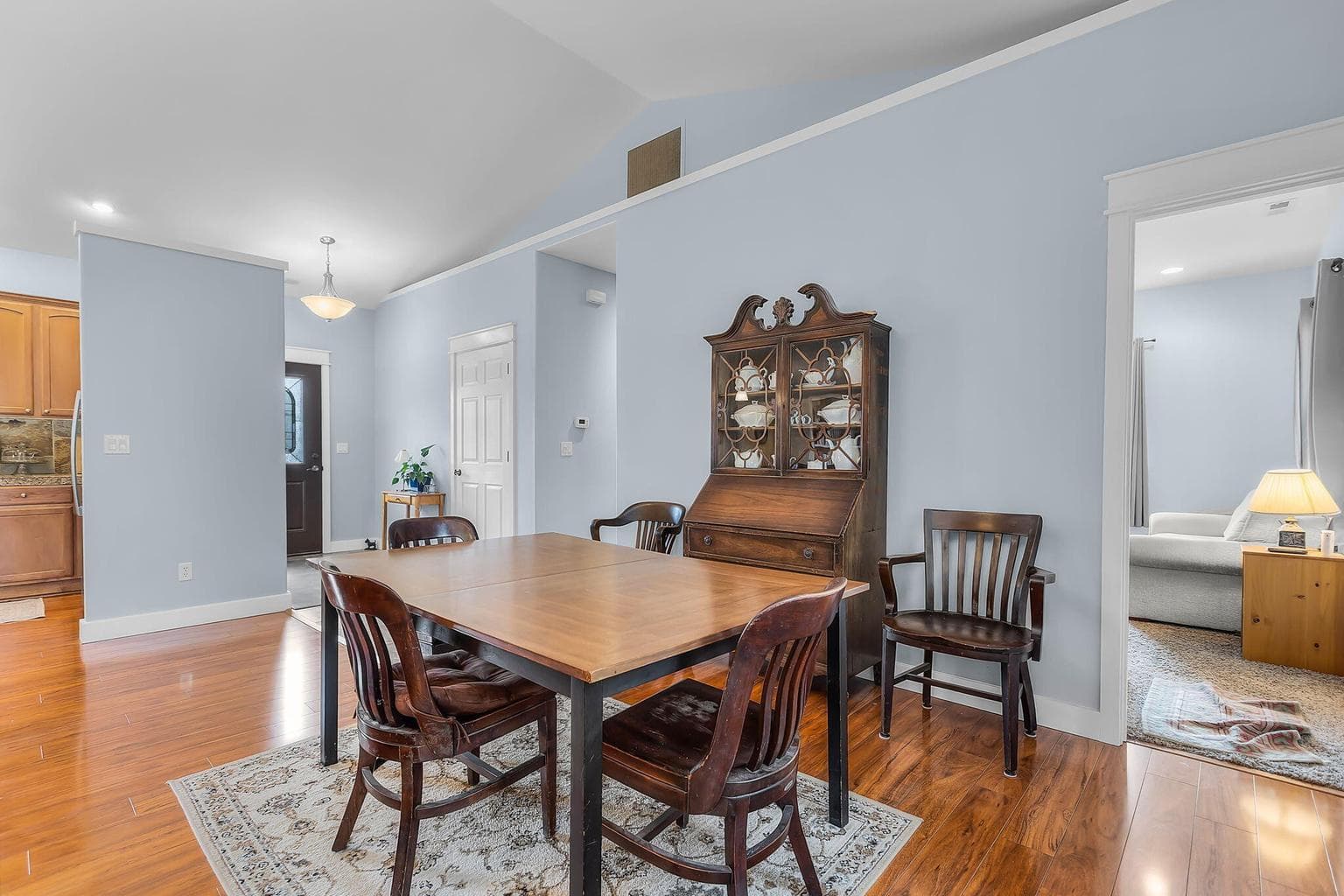 Photo of 1465 NW 19th Court 9 of 23