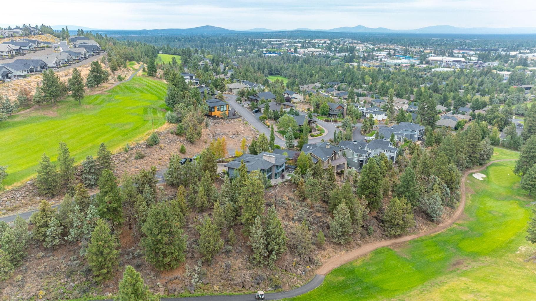 Photo of 3425 NW Fairway Heights Drive 76 of 79