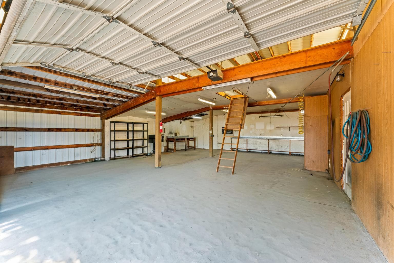 Large Detached Shop