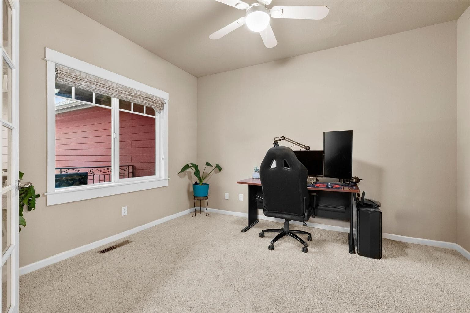 Photo of 20663 NE Sierra Drive 12 of 42