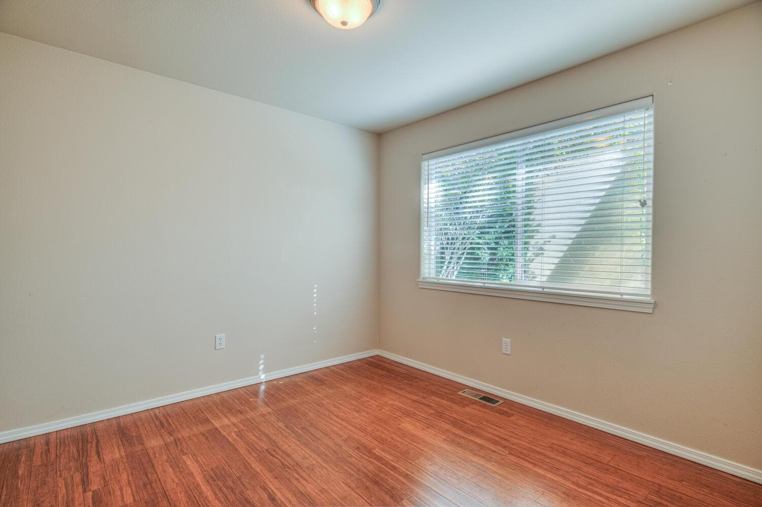 Photo of 3318 Hoona Drive 15 of 26
