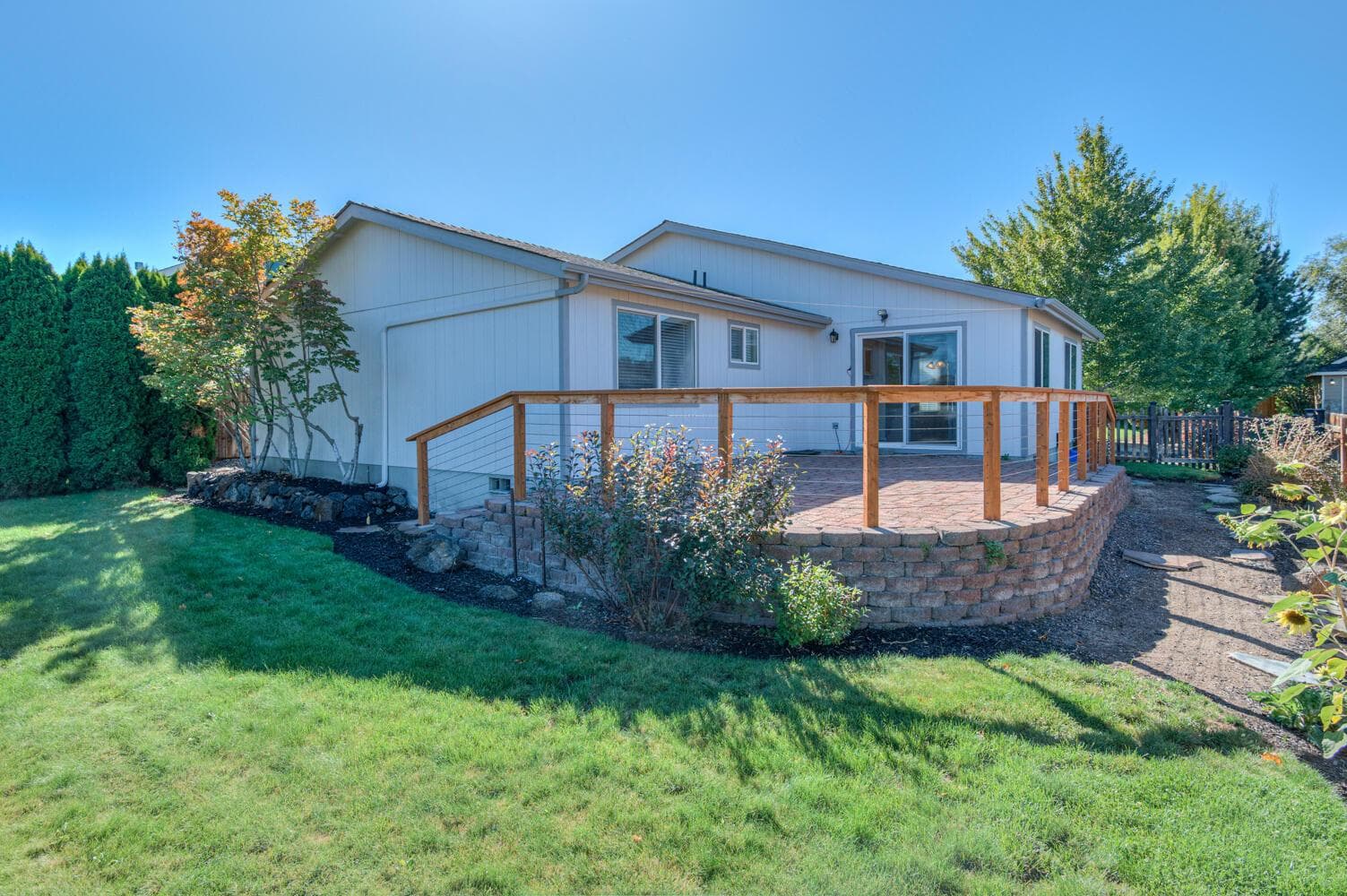 Photo of 3318 Hoona Drive 21 of 26