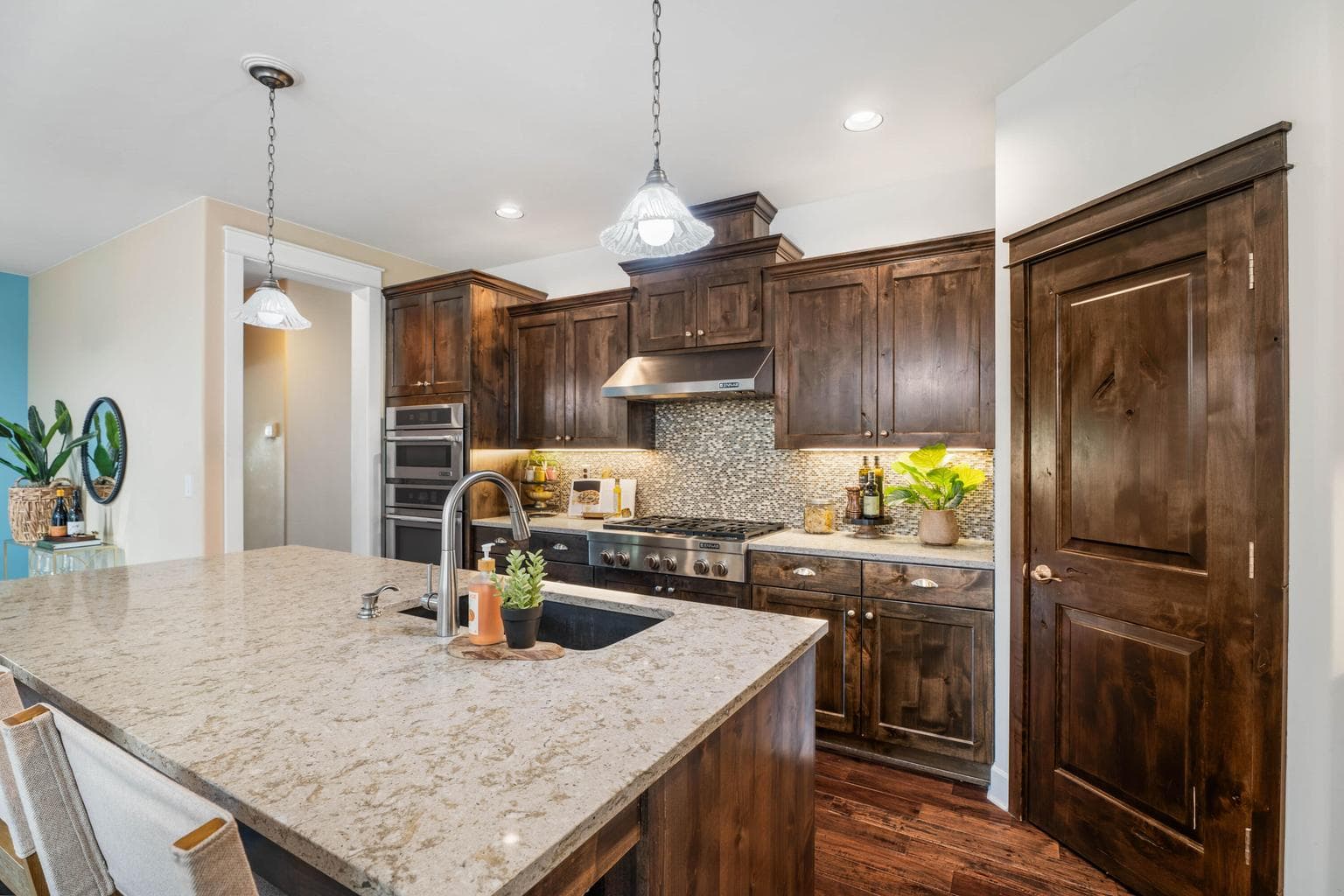 Photo of 20182 Stonegate Drive 15 of 50