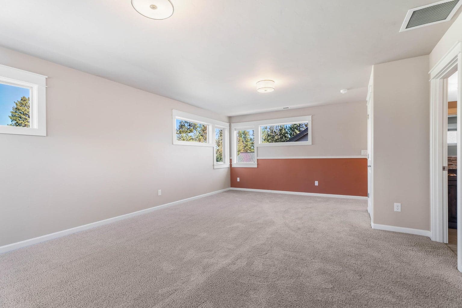Photo of 20182 Stonegate Drive 33 of 50