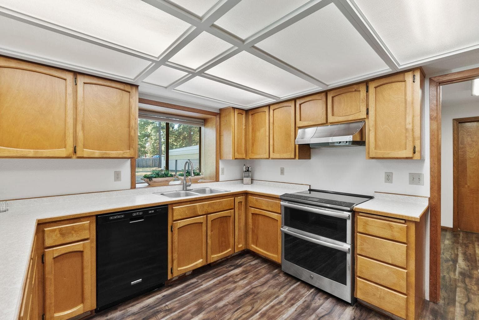 Photo of 19425 River Woods Drive 15 of 83
