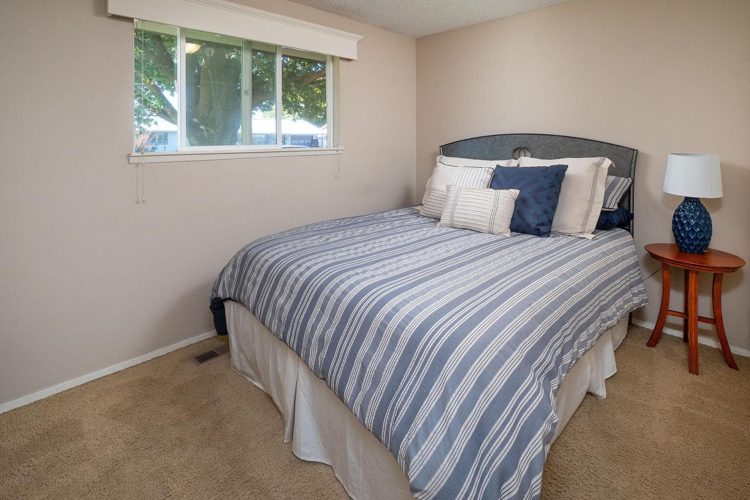 Photo of 1241 SE 7th Street 12 of 20