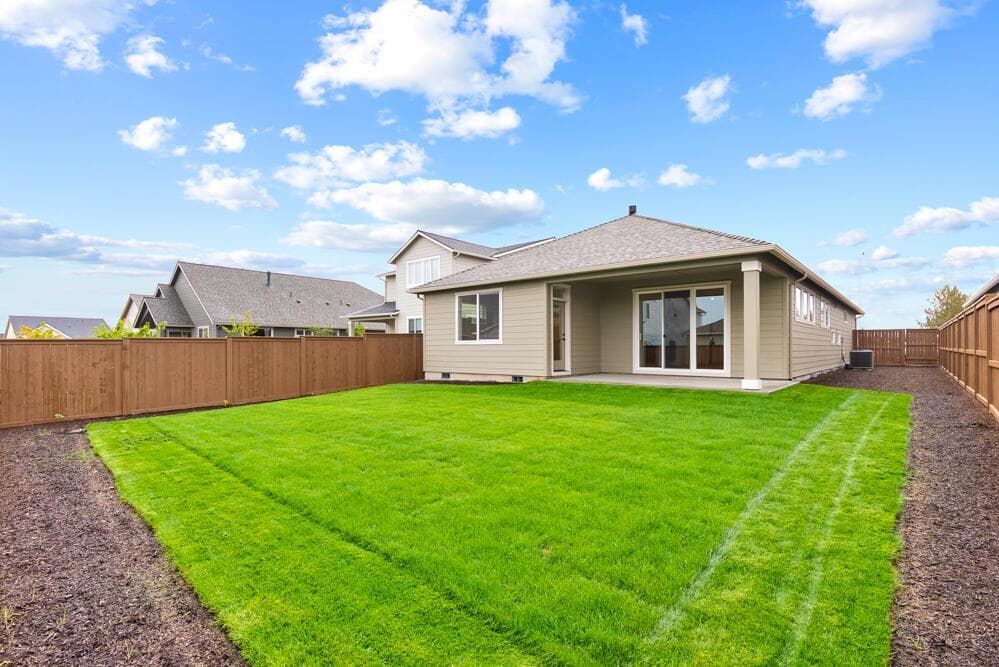 Photo of 4719 SW Coyote Avenue 7 of 19