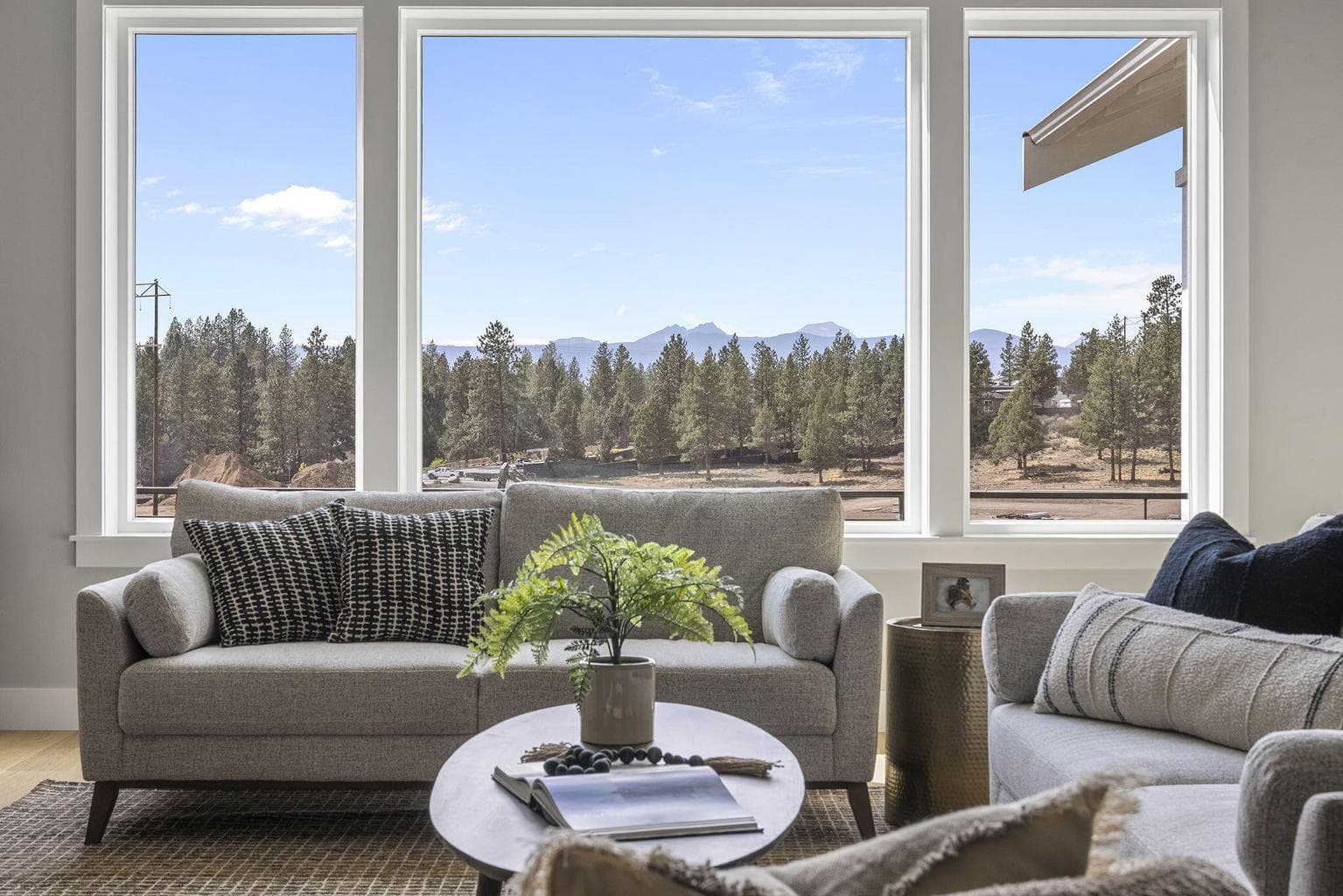 Photo of 3019 NW Polarstar Court 14 of 68