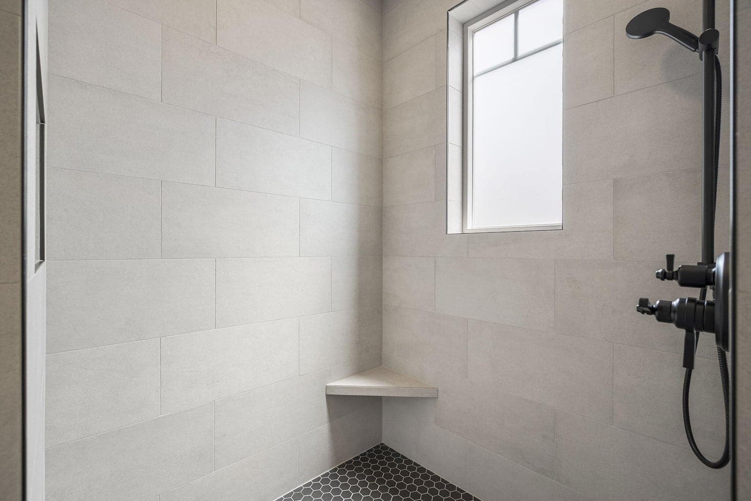 Photo of 3019 NW Polarstar Court 23 of 68
