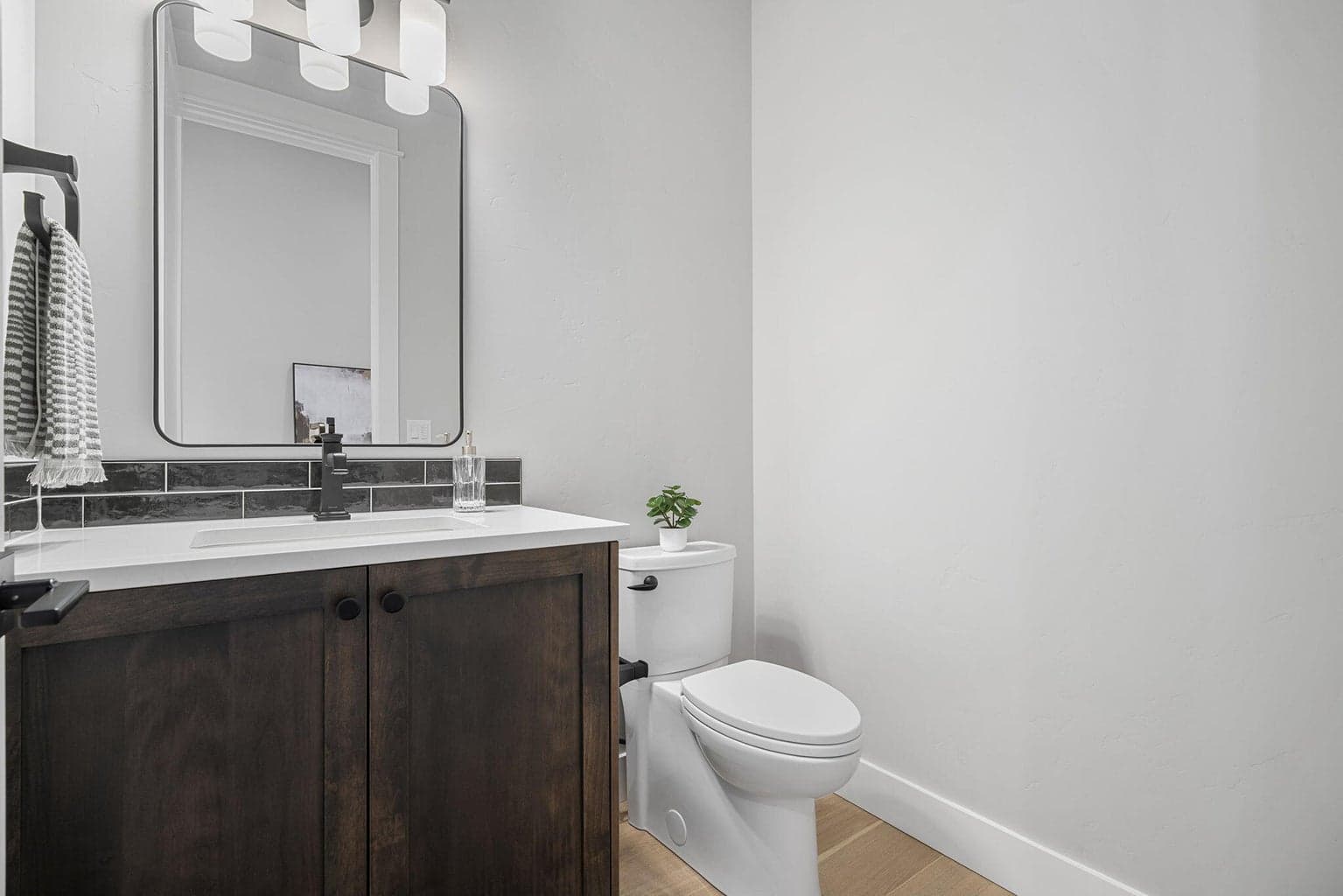 Photo of 3019 NW Polarstar Court 44 of 68