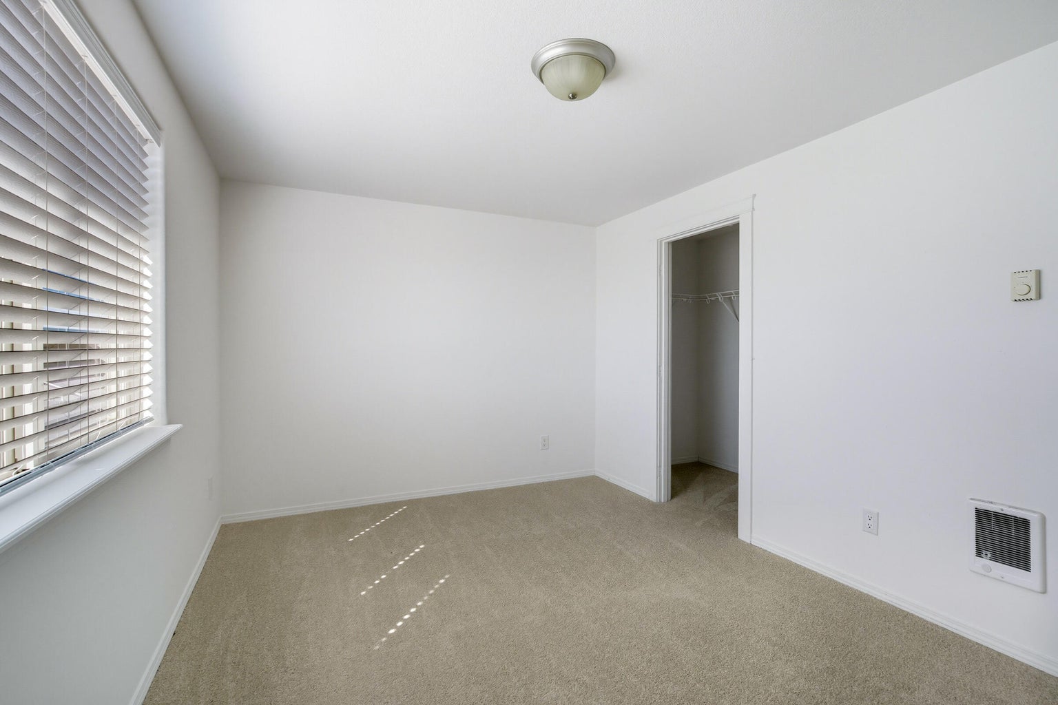 Photo of 878 SE Kristin Way 20 of 37