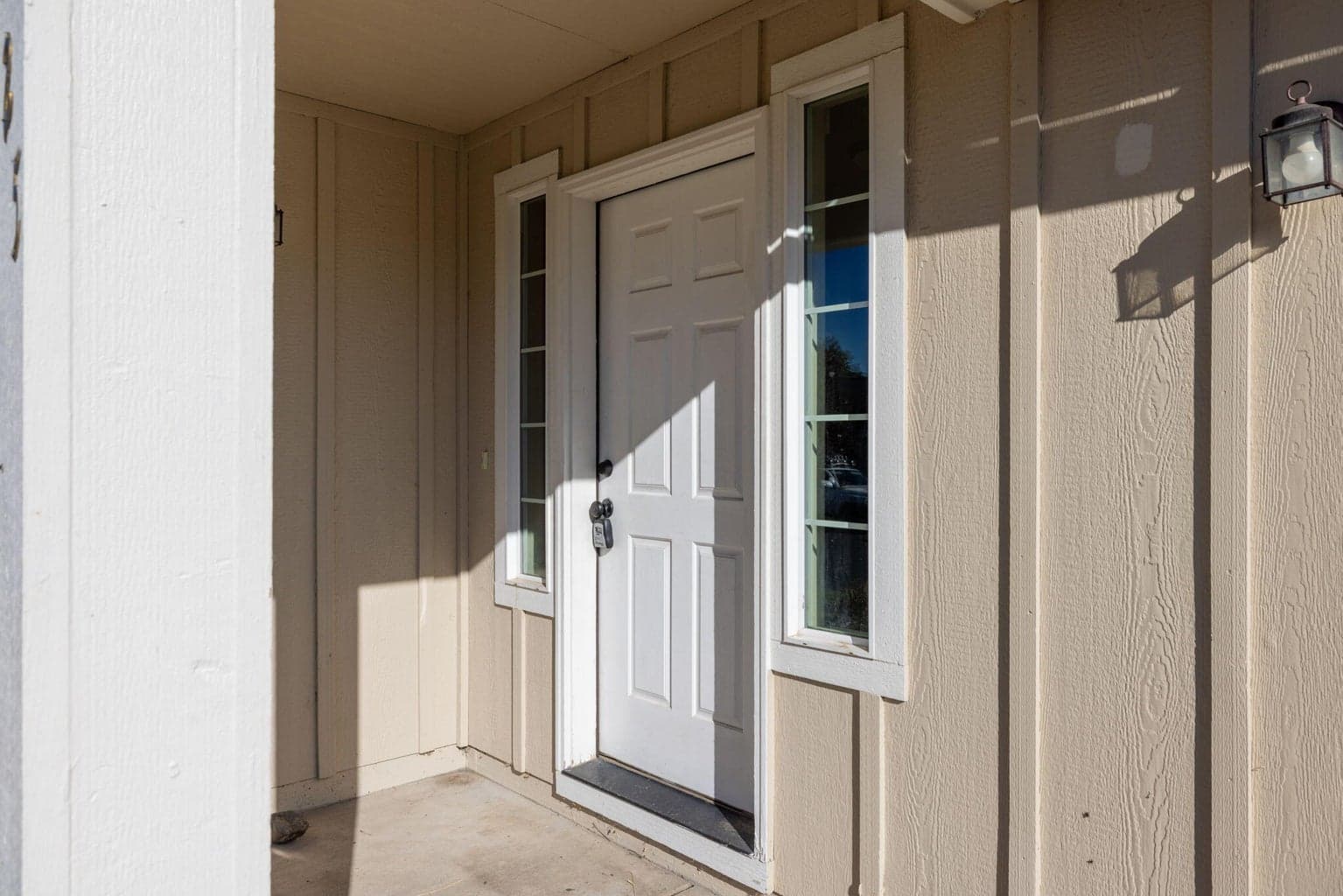 Photo of 3425 Juniper 2 of 33