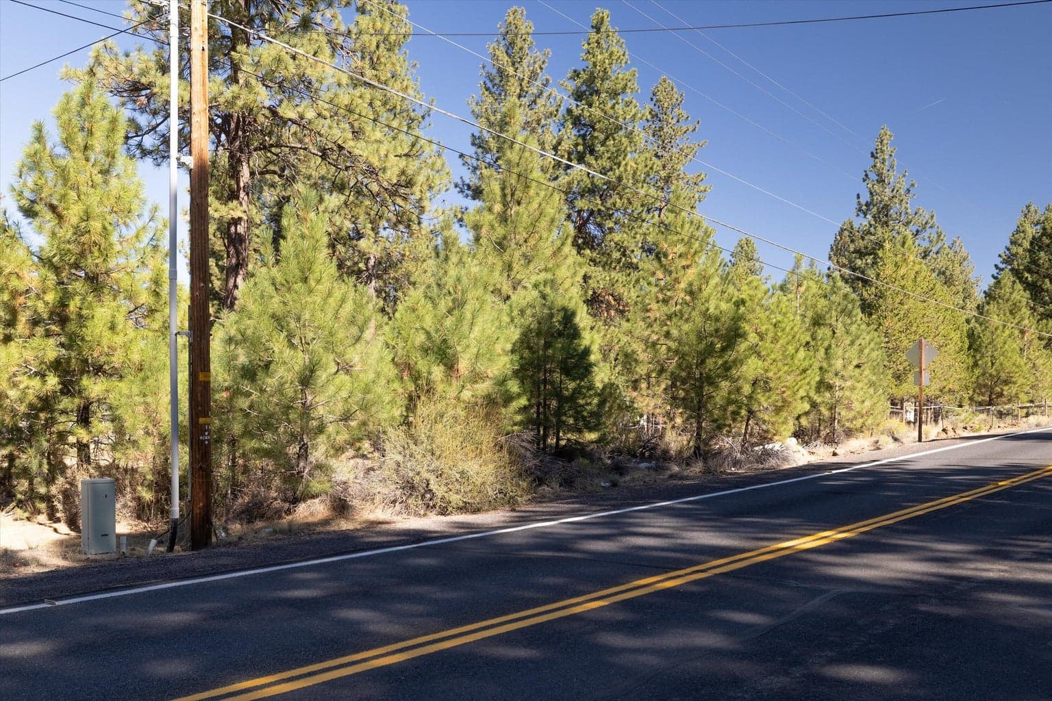 Photo of 60272 Cinder Butte Road 24 of 26