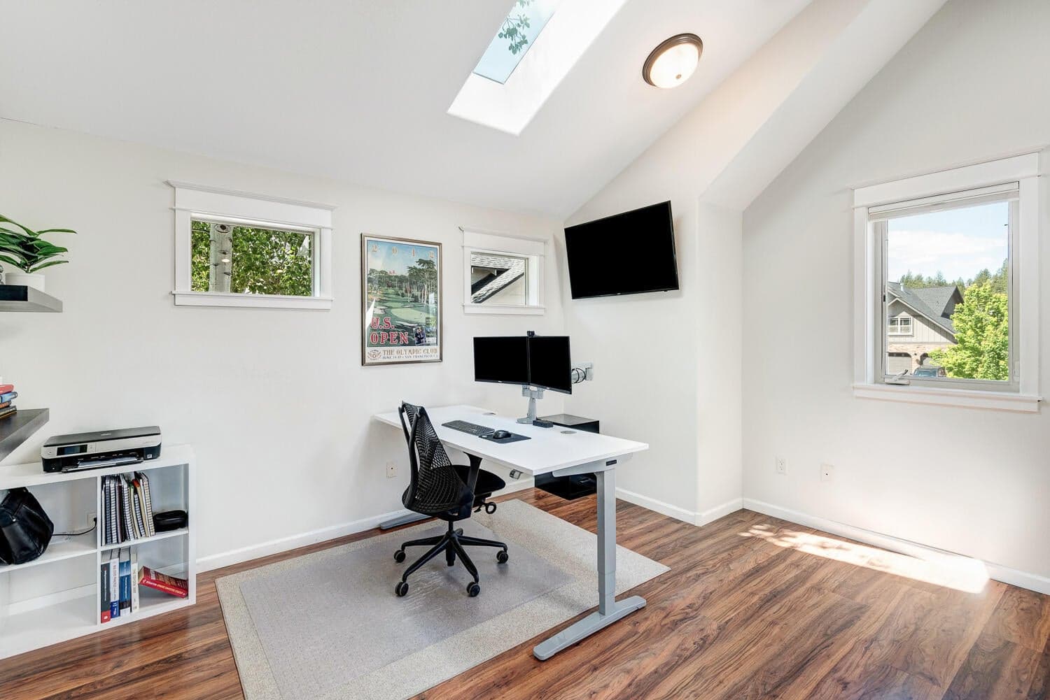 Photo of 2084 NW Shiraz Court 31 of 34
