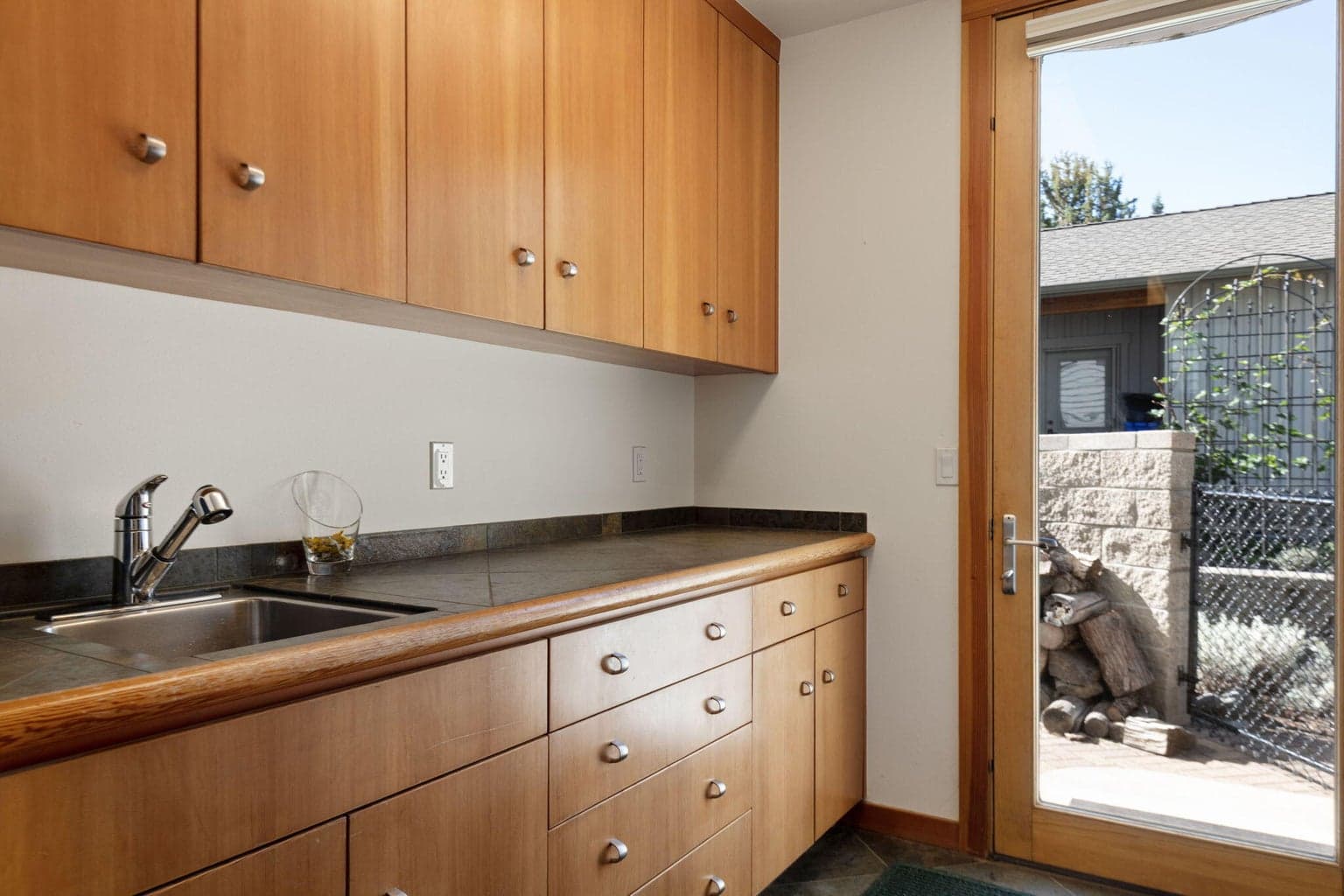 Photo of 2251 NW Lakeside Place 28 of 43