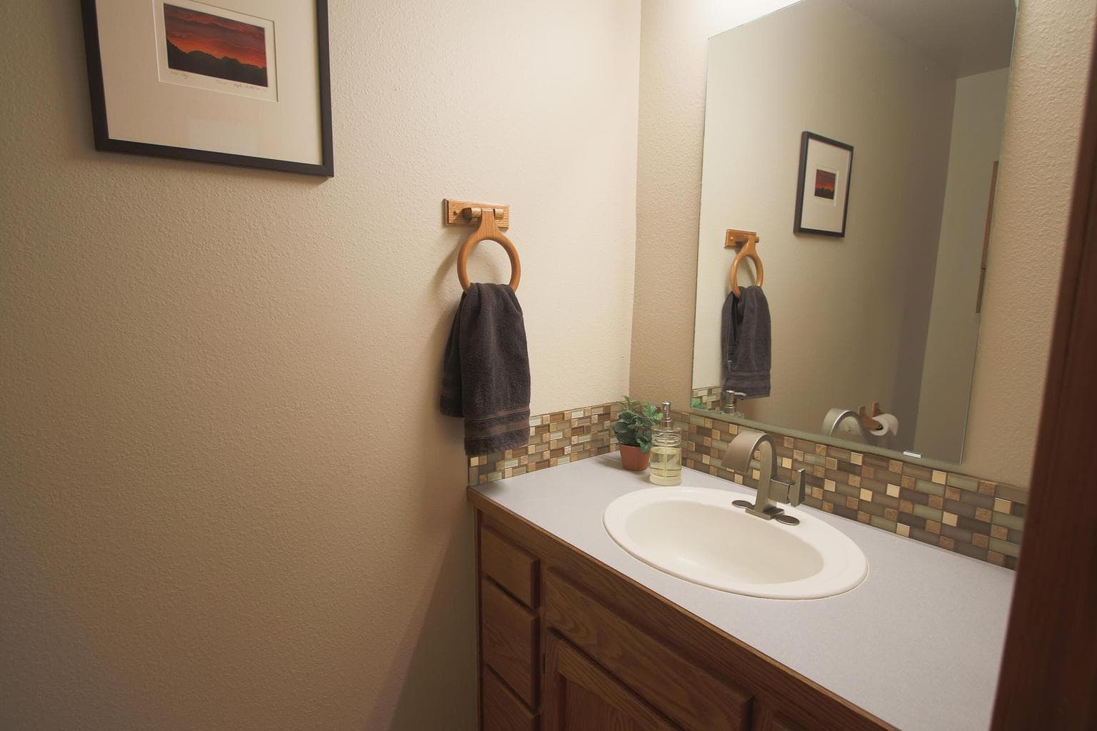 Photo of 1385 NE Williamson Boulevard 33 of 37