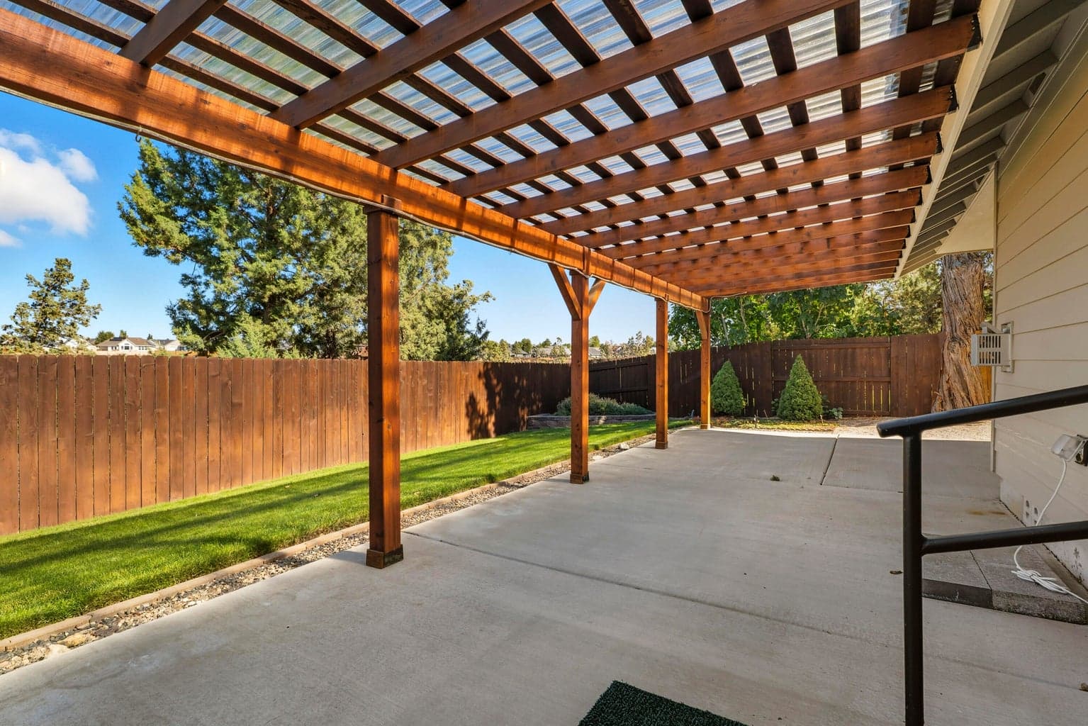 Photo of 2926 NW 19th Street 31 of 40