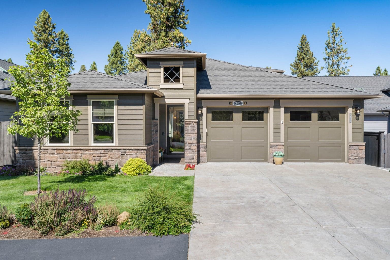 Photo of 20182 Stonegate 1 of 50