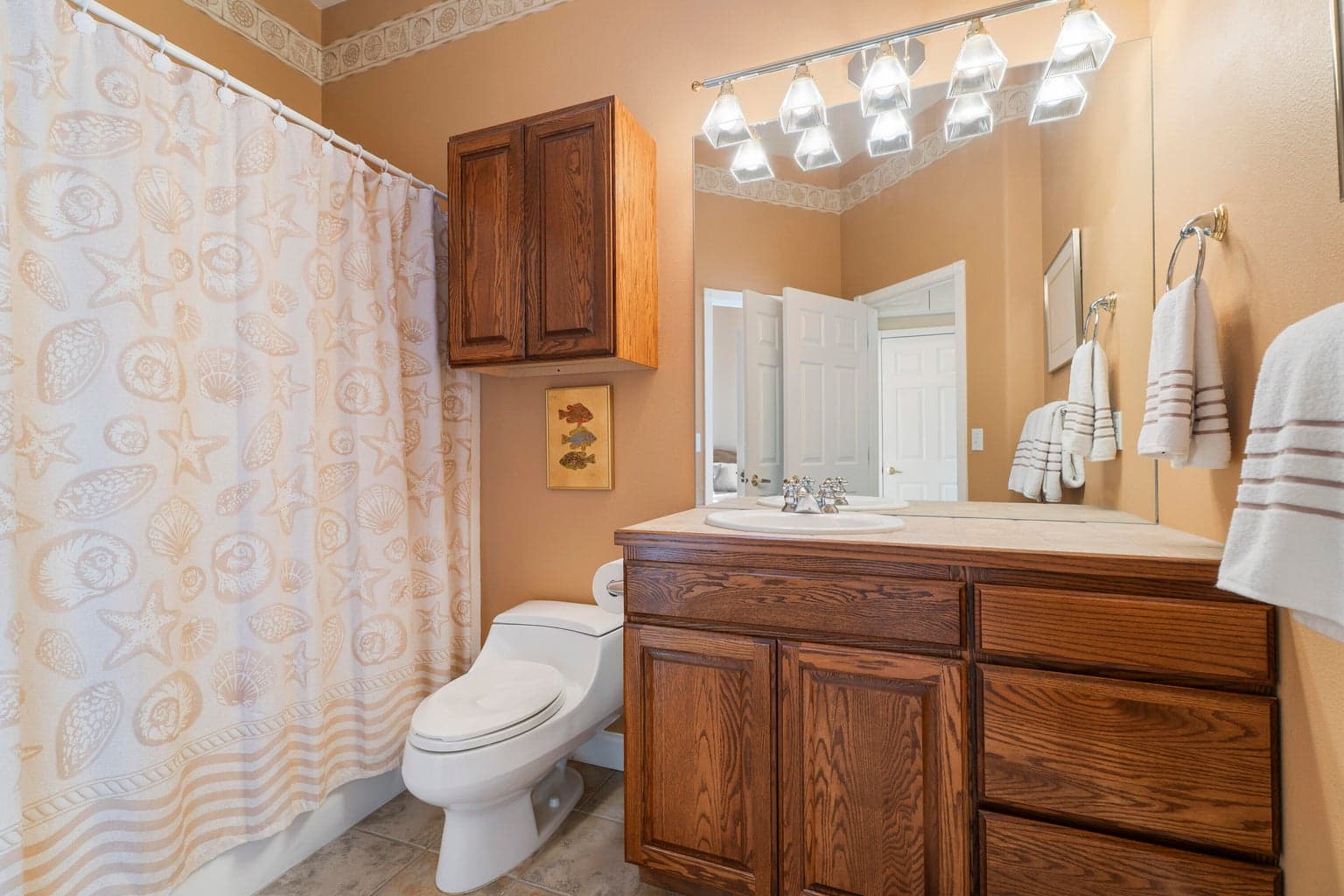 Photo of 3735 SW Timber Avenue 26 of 46