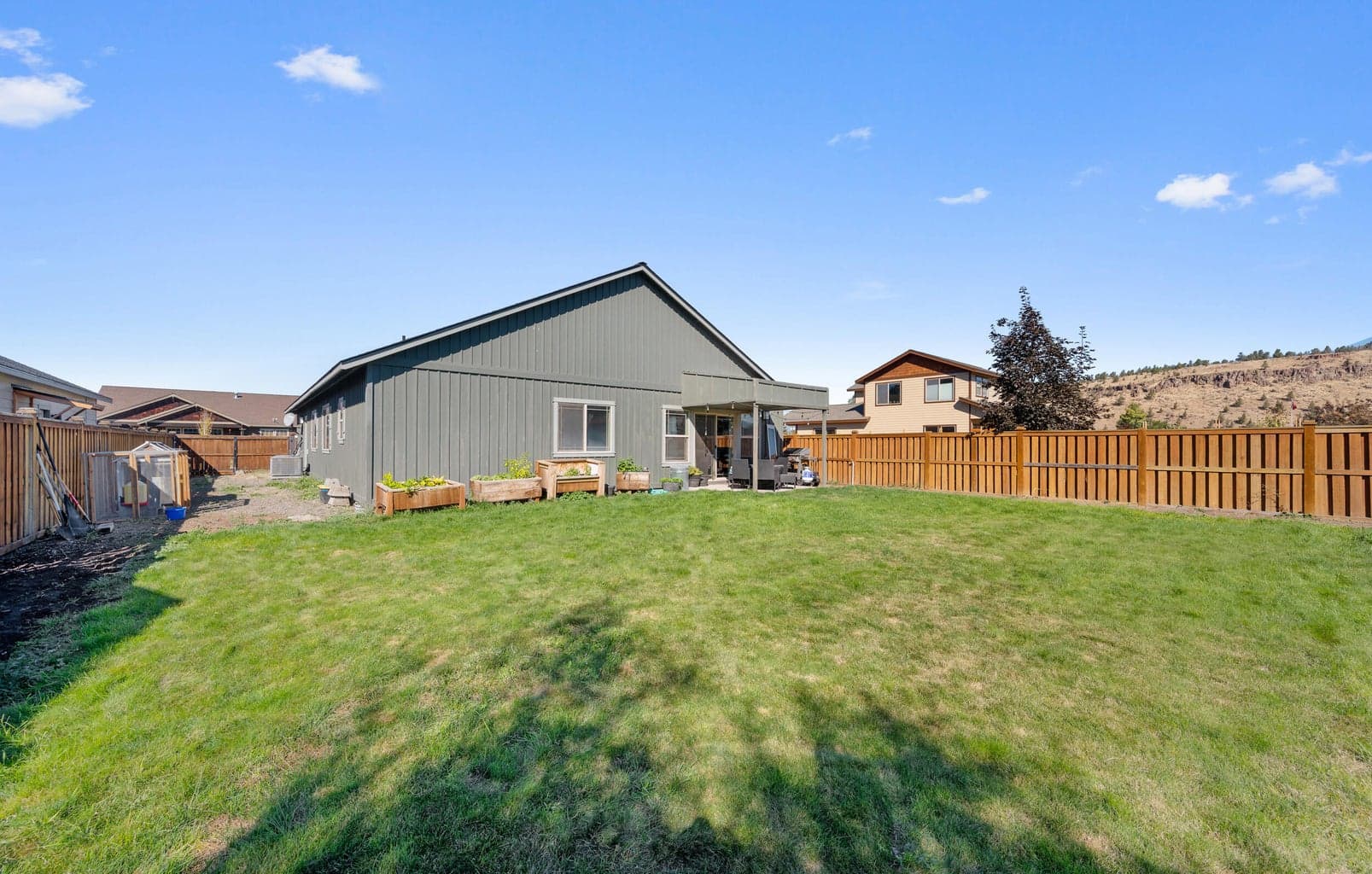 Photo of 450 SE Stearns Road 17 of 19