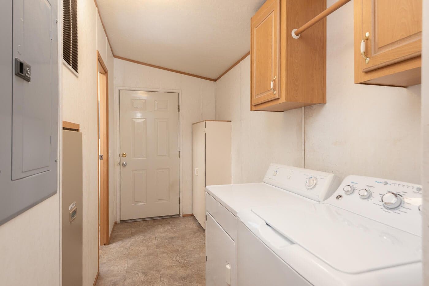 Photo of 60451 Umatilla Circle 28 of 52