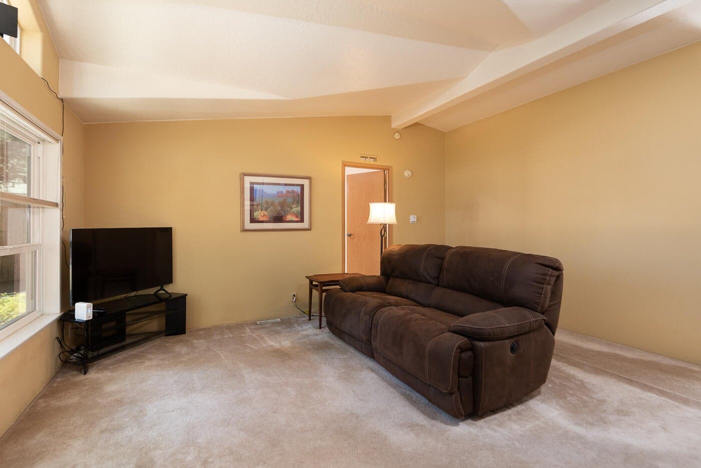 Photo of 60451 Umatilla Circle 13 of 52