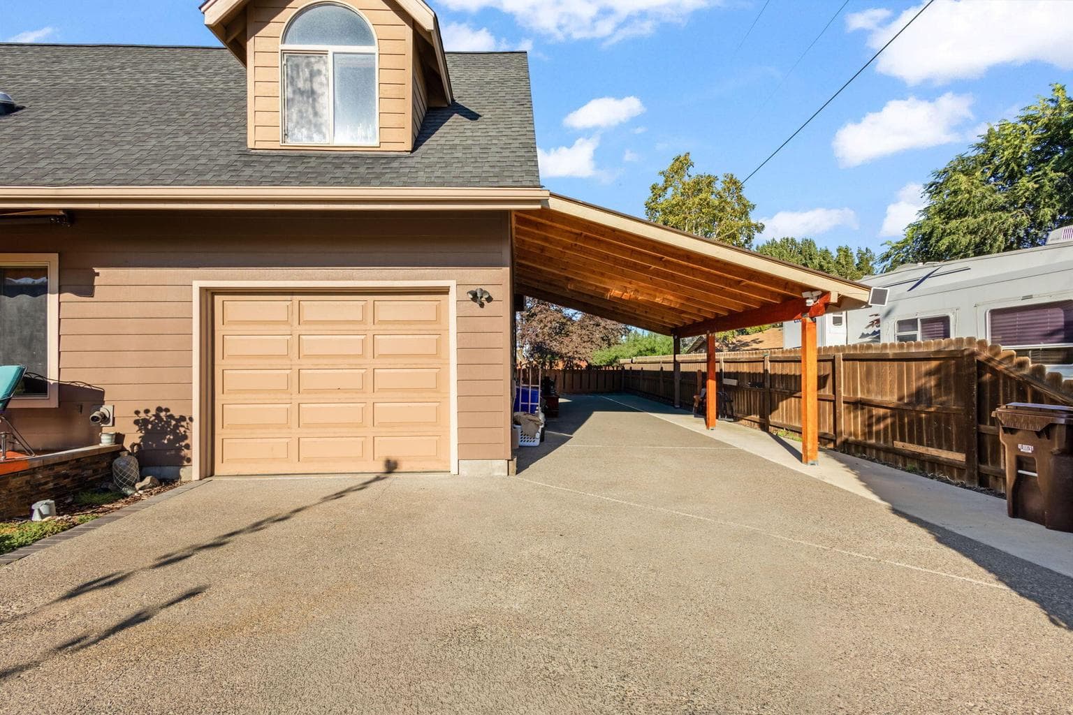 Photo of 391 NE Marmot Lane 36 of 42