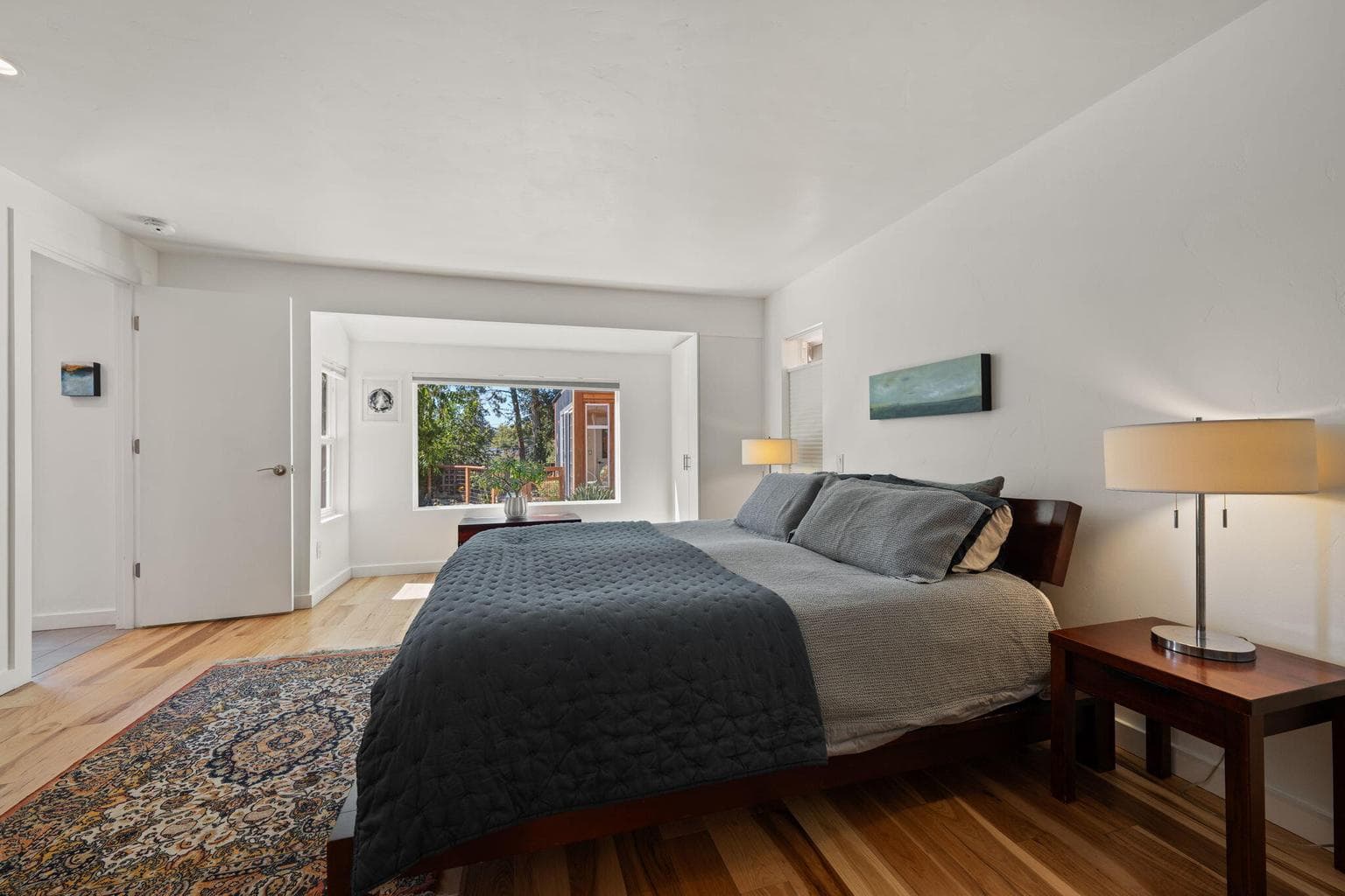 Photo of 1225 NE 9th Street 22 of 63
