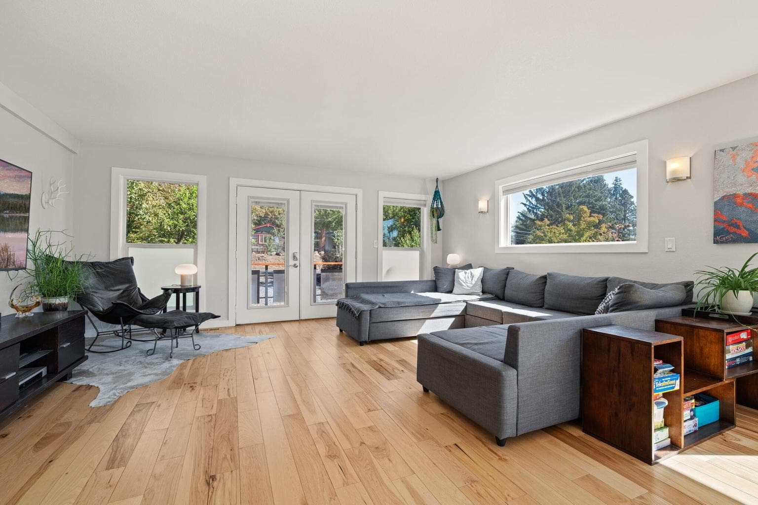 Photo of 1225 NE 9th Street 30 of 63