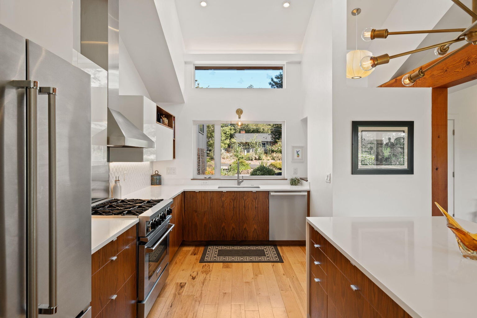 Photo of 1225 NE 9th Street 9 of 63