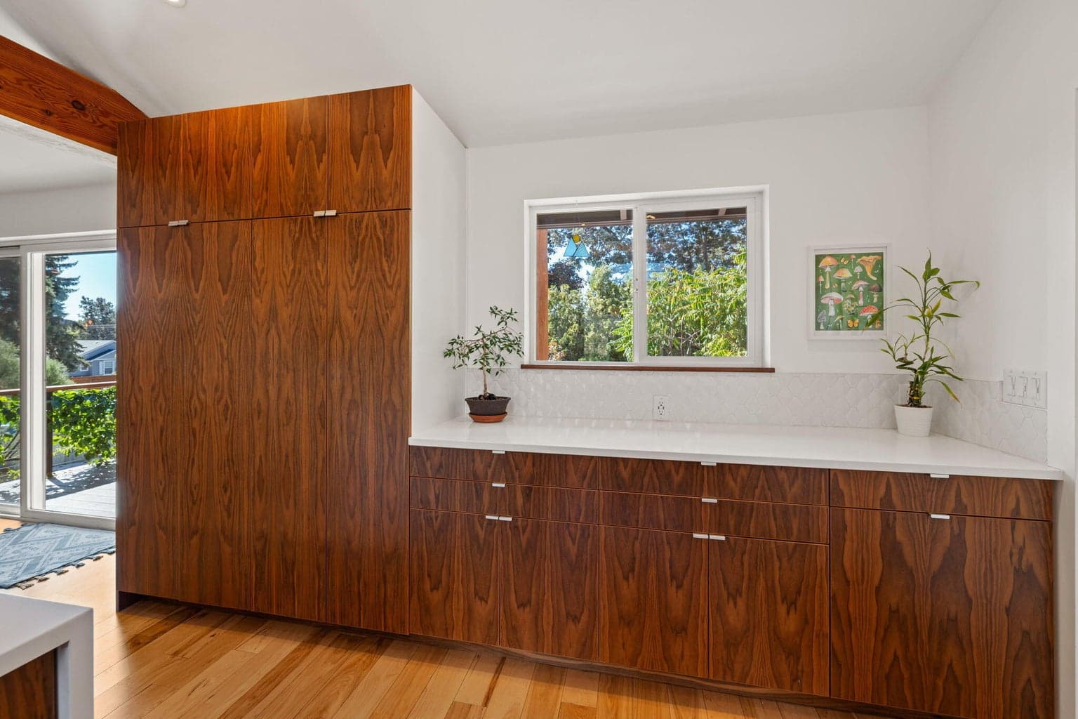Photo of 1225 NE 9th Street 12 of 63