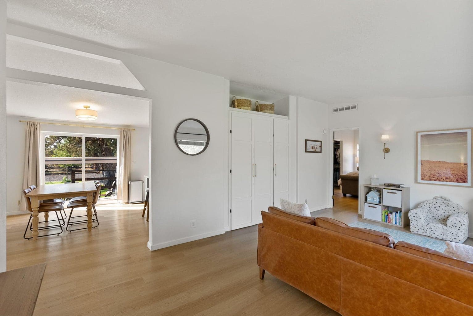 Photo of 22985 Oxbow 4 of 49