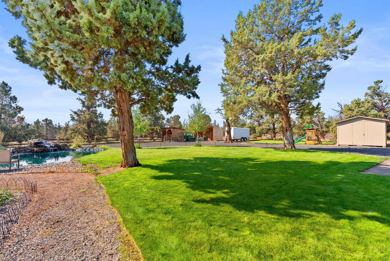 Photo of 22985 Oxbow Lane 37 of 49