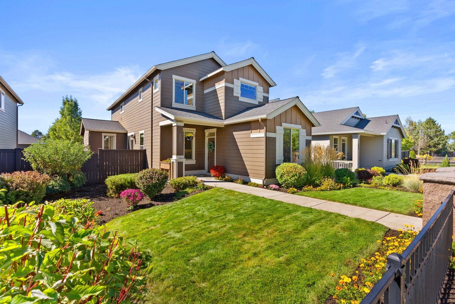 Photo of 3831 NE Purcell Boulevard 34 of 37