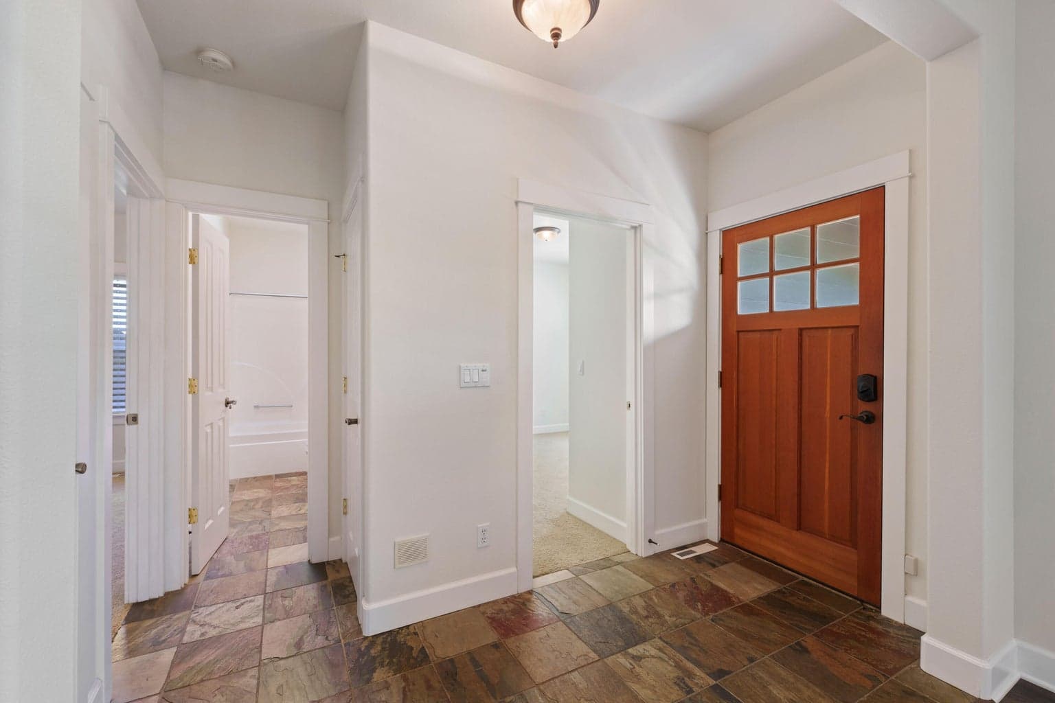 Photo of 2431 NW Awbrey Road 6 of 35